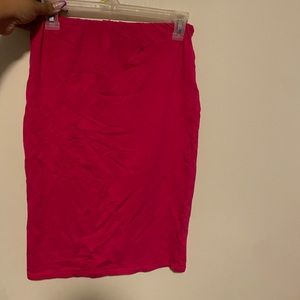 Hot pink pencil skirt size medium
